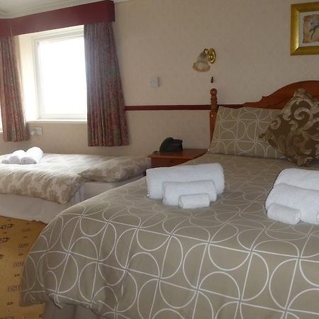 Whitehall Guest House Colwyn Bay Eksteriør billede